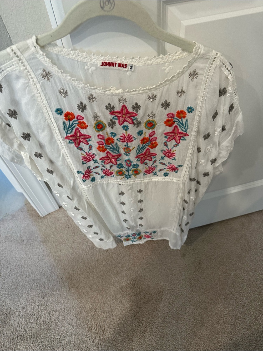 Johnny Was White Boho Embroidered Floral Blouse